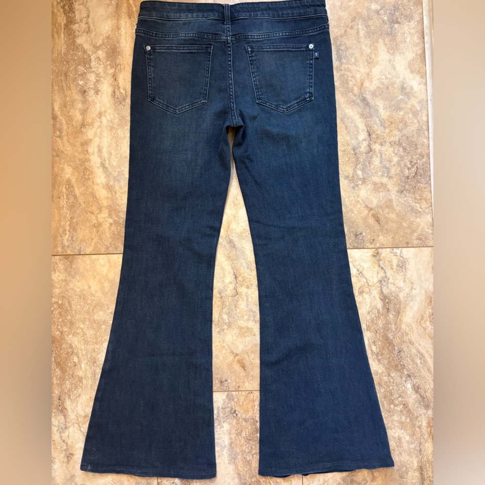 Pilcro Mid-Rise Flare Jeans Women’s 28 - Picture 9 of 14